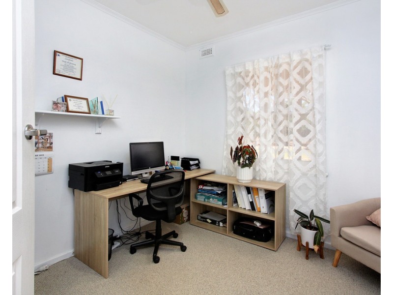 107 Fairweather Ave, Loxton SA 5333