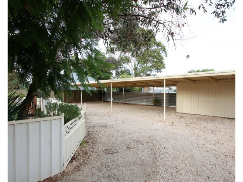 5 Sadlier Street, Loxton SA 5333