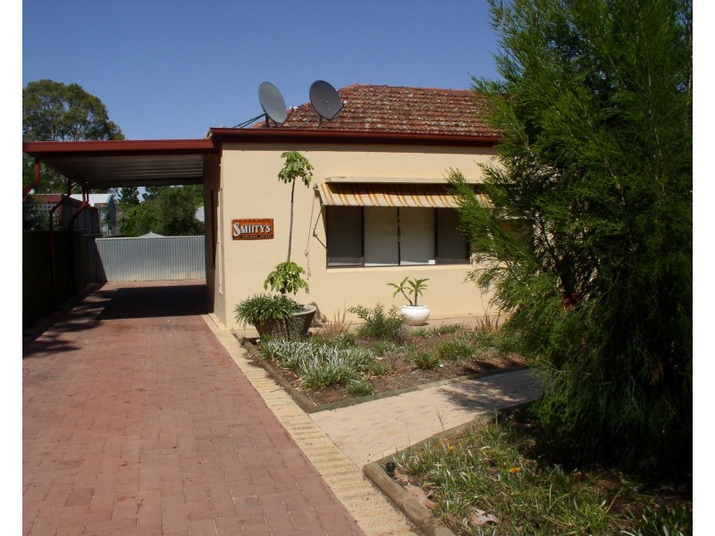 5 Sadlier Street, Loxton SA 5333
