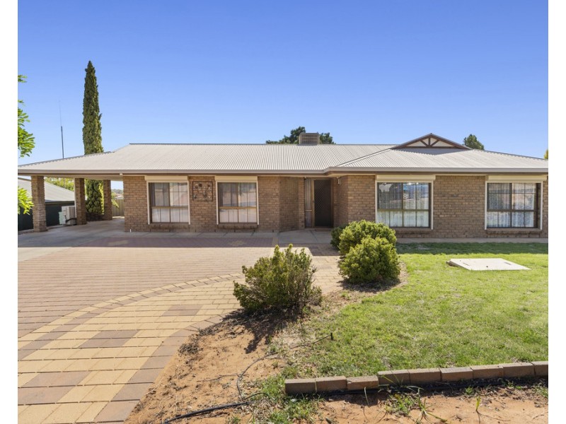 13 Middleton Ave, Paringa SA 5340
