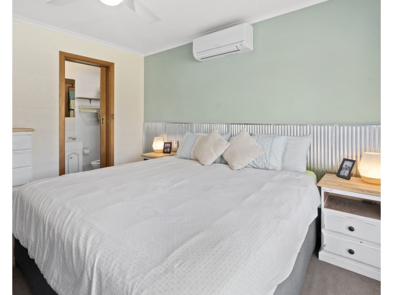 13 Middleton Ave, Paringa SA 5340