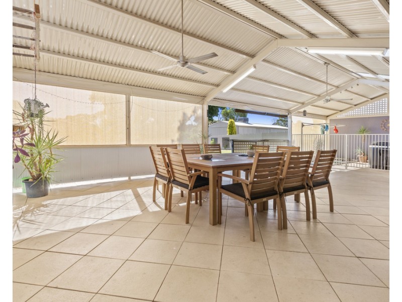 13 Middleton Ave, Paringa SA 5340