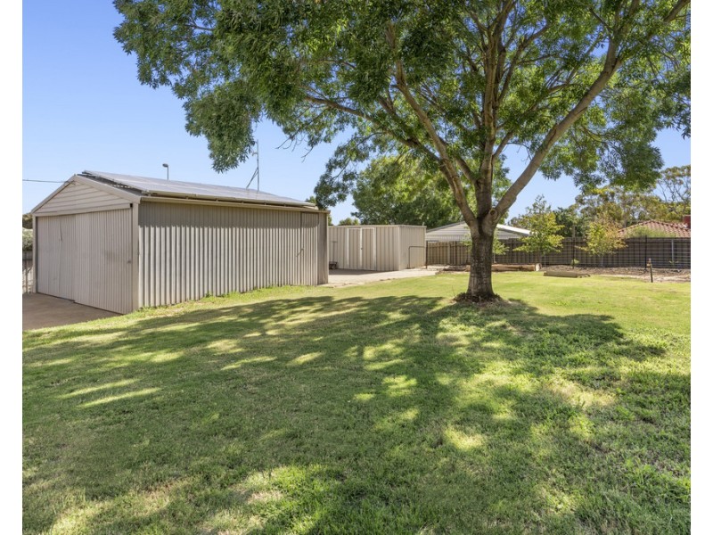 13 Middleton Ave, Paringa SA 5340