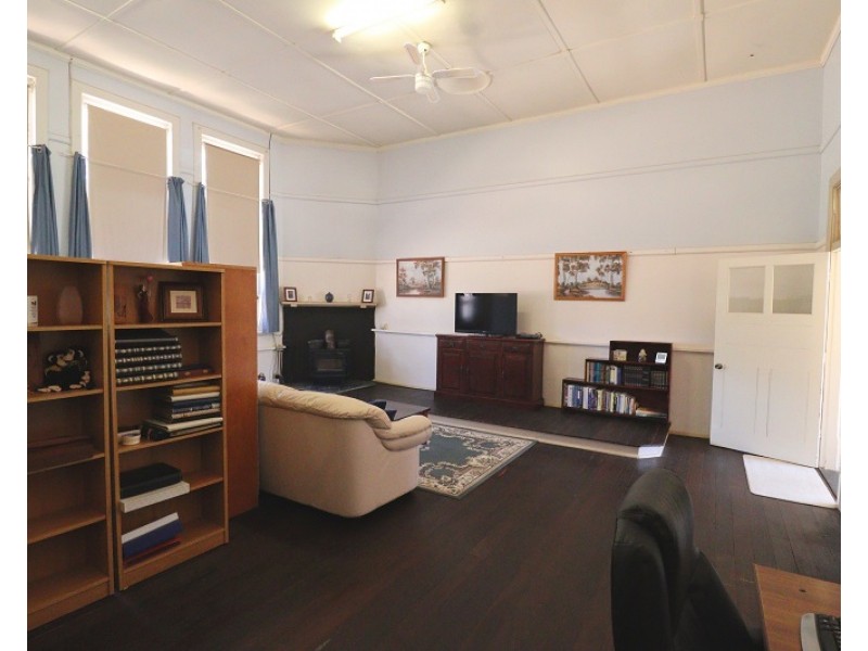 9 Charleson Road, Wanbi SA 5310