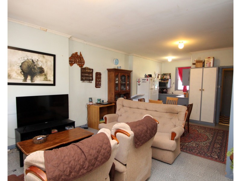 13 Hopkins Street, Renmark SA 5341