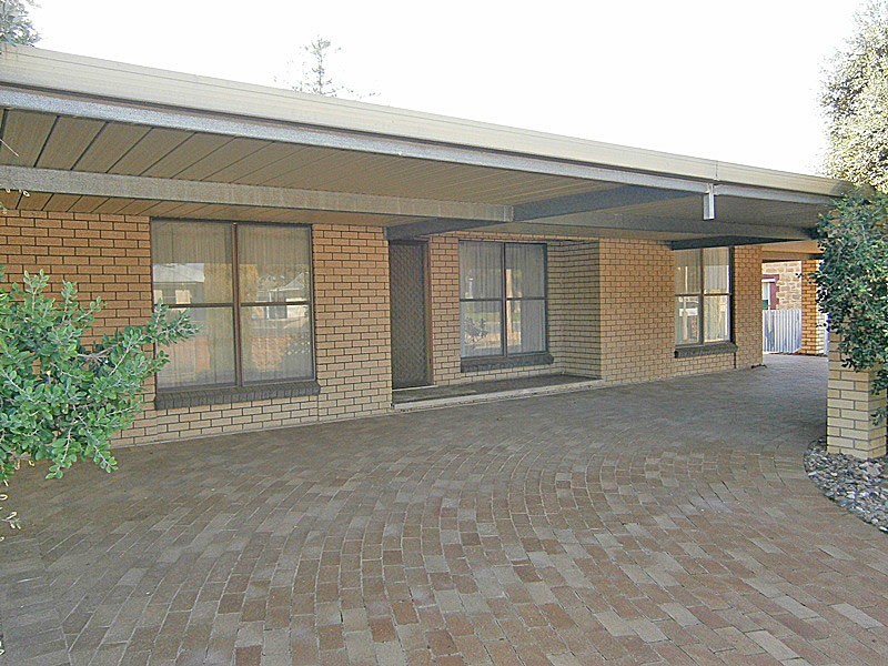 15-17 Fourth Street, Morgan SA 5320