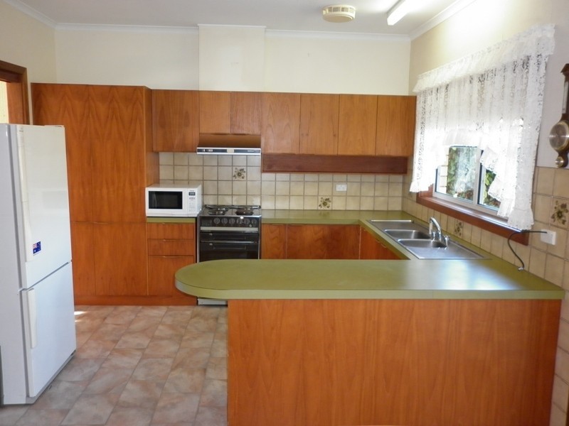 69 Murray Avenue, Renmark SA 5341