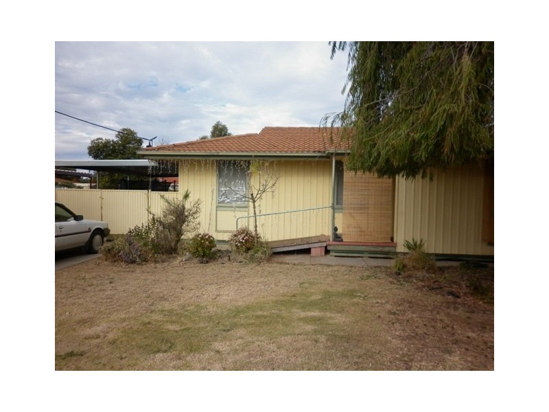 11 and 13 Banksia Street, Renmark SA 5341