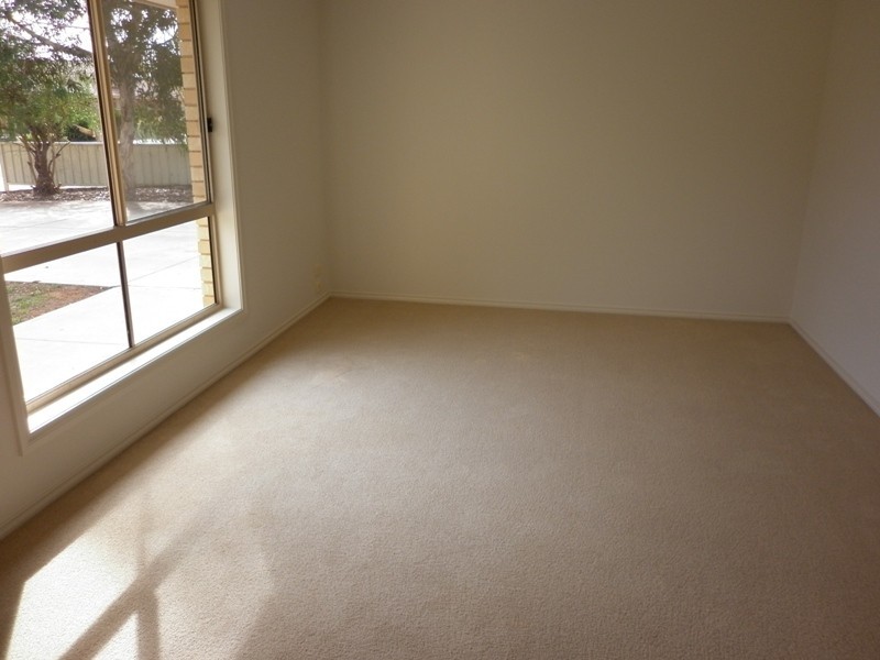 10 Flinders Street, Renmark SA 5341