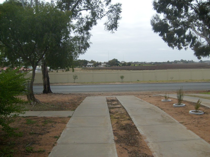 42 Strangman Road, Waikerie SA 5330