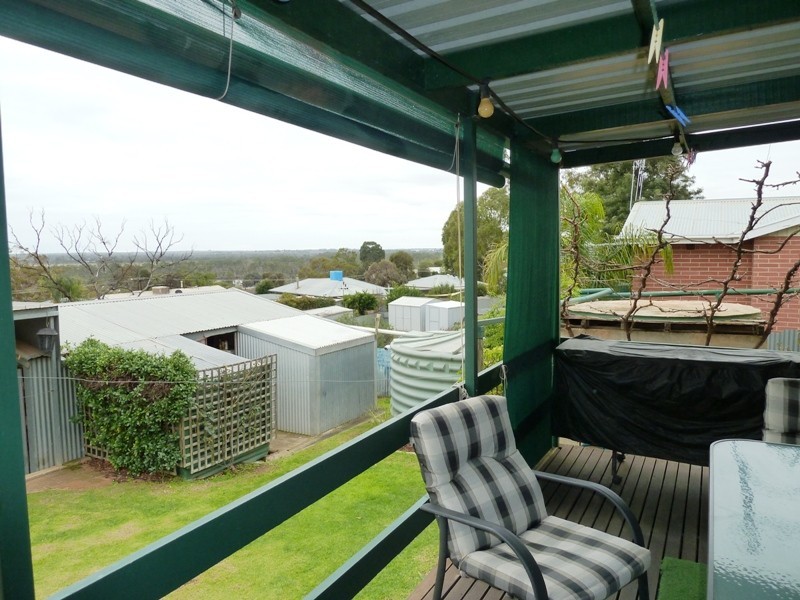 22 Hayward Terrace, Loxton SA 5333