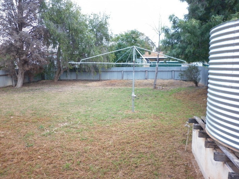 20 and 22 Belah Street, Renmark SA 5341