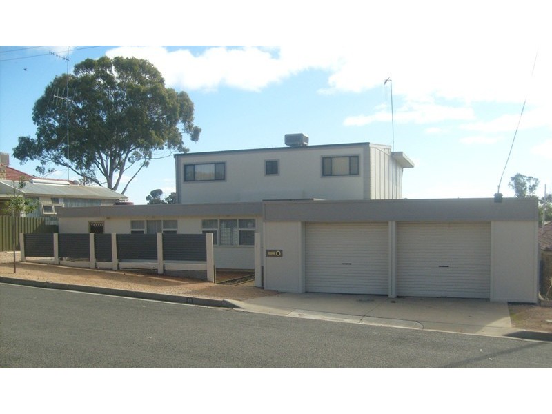 40 Laffer Street, Barmera SA 5345