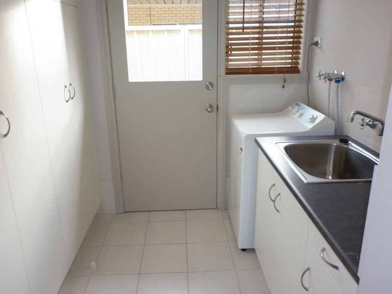 15 Cook Street, Renmark SA 5341