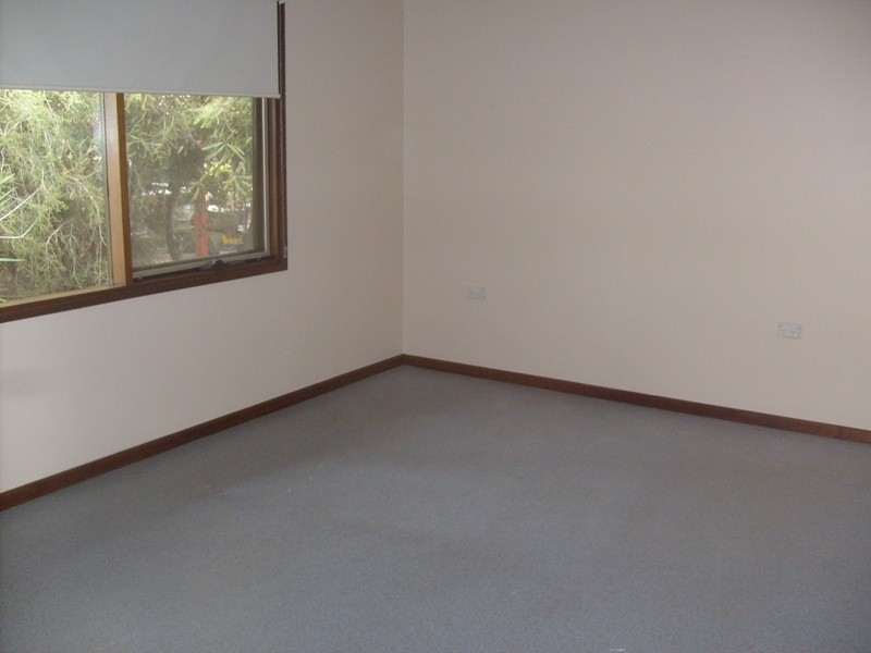 5 Hall Crescent, Waikerie SA 5330