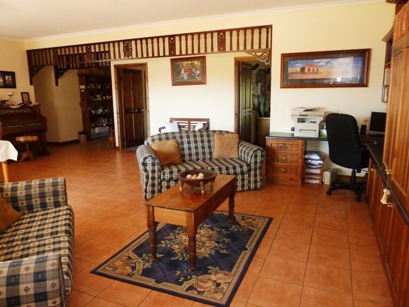 101 Badcoe Road, Loxton SA 5333