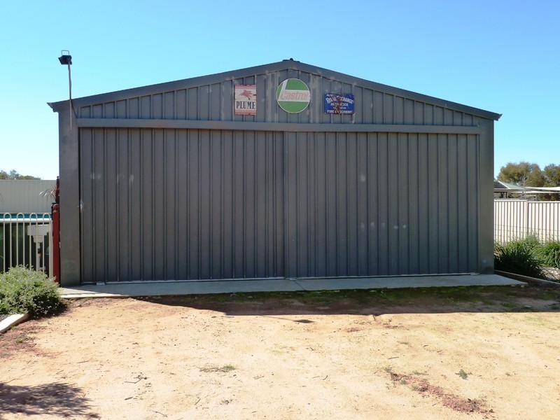 101 Badcoe Road, Loxton SA 5333