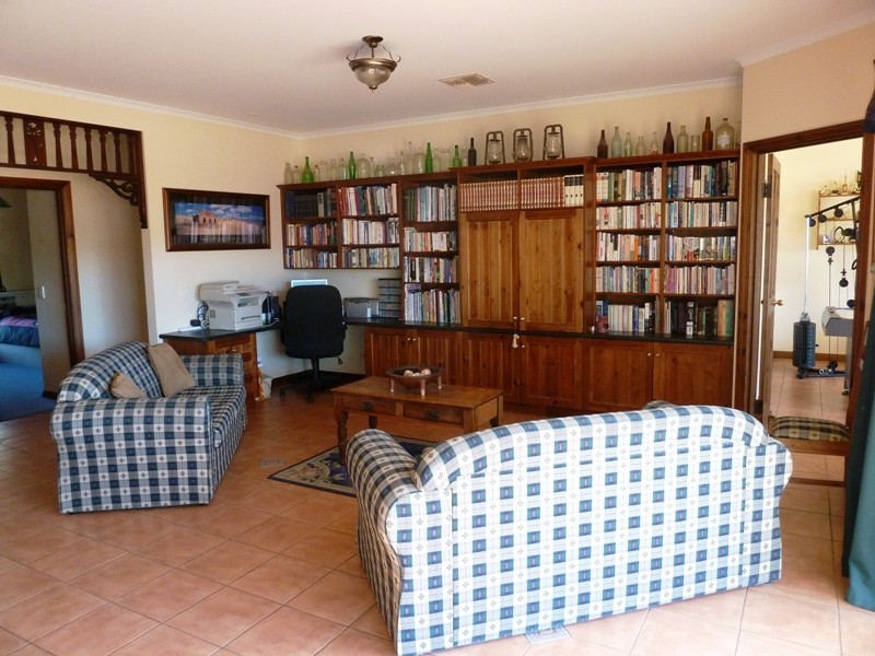 101 Badcoe Road, Loxton SA 5333