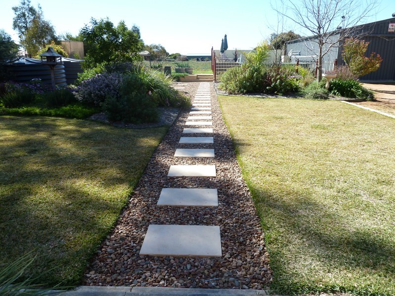 101 Badcoe Road, Loxton SA 5333