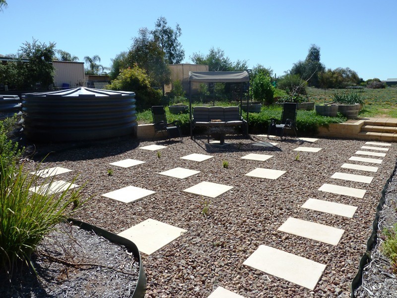 101 Badcoe Road, Loxton SA 5333