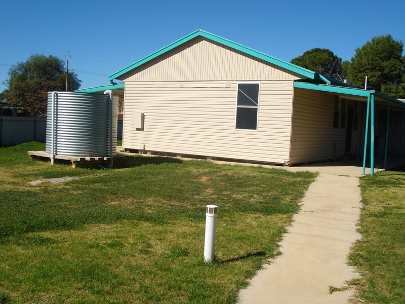 24 North West Terrace, Morgan SA 5320