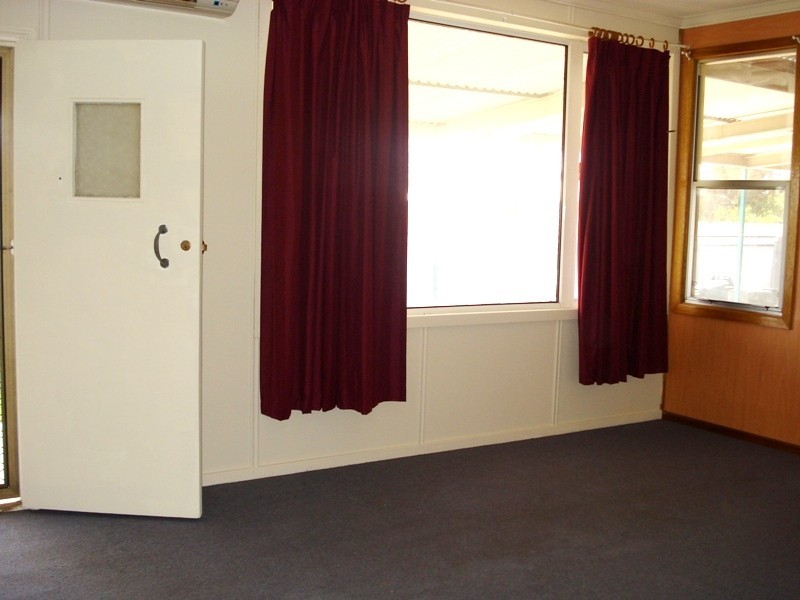 24 North West Terrace, Morgan SA 5320