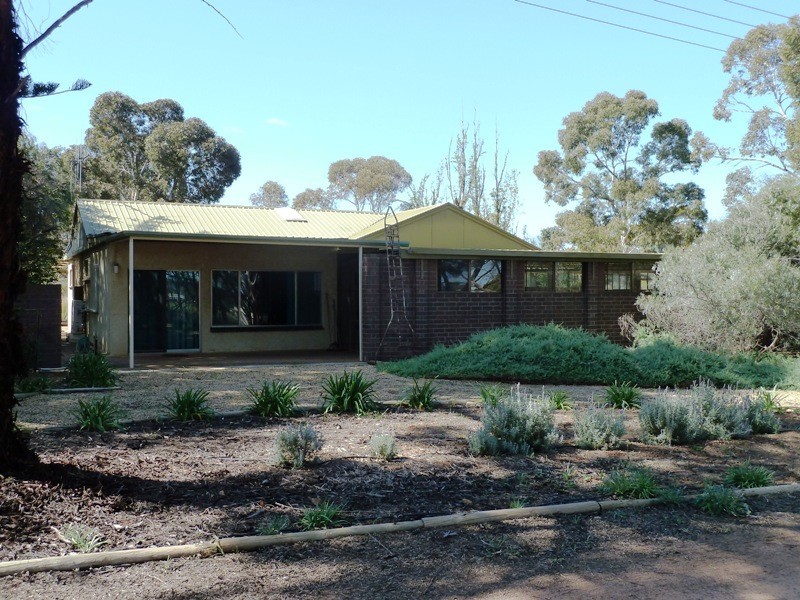 34 Kenna Road, Loxton SA 5333
