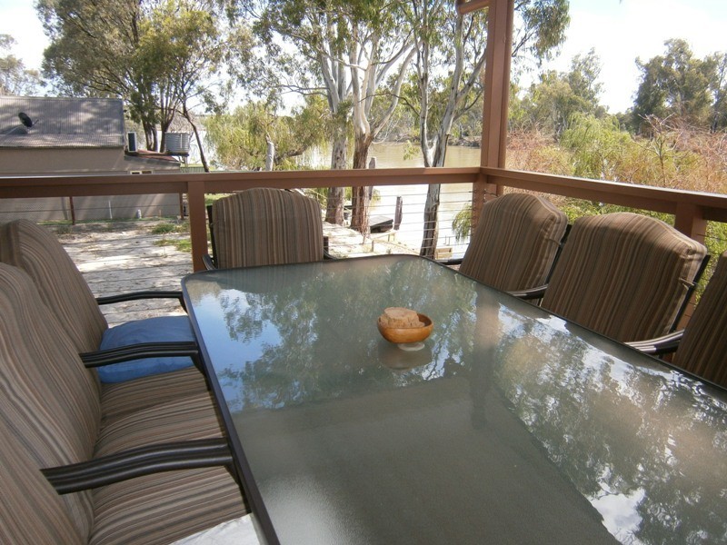 Lot 151 McPhee Avenue, Blanchetown SA 5357