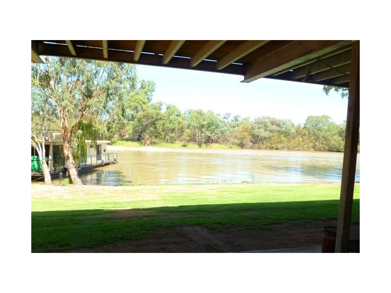 114 Morphetts Flat Road, Morgan SA 5320