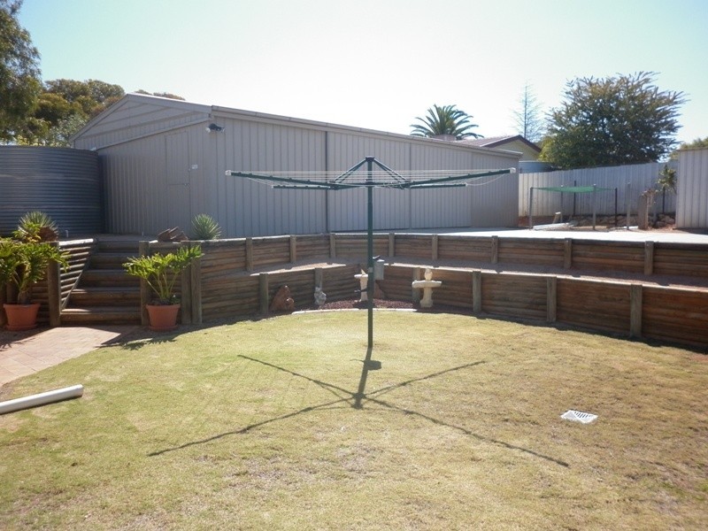 3 Middleton Avenue, Paringa SA 5340