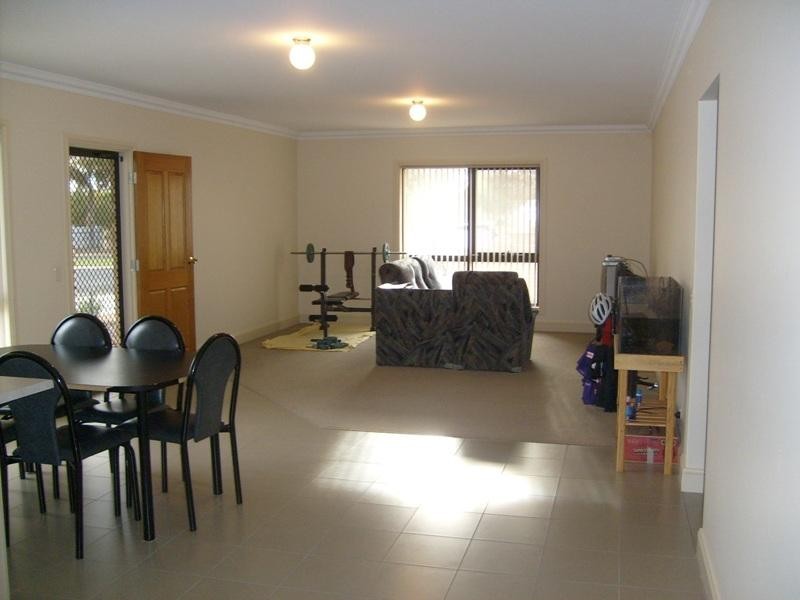 Unit 2 , 20 Sturt Street, Barmera SA 5345