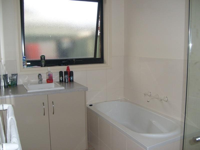 Unit 2 , 20 Sturt Street, Barmera SA 5345