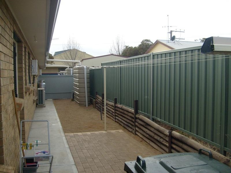 Unit 2 , 20 Sturt Street, Barmera SA 5345