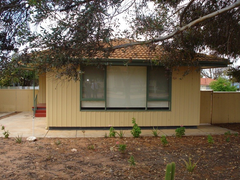 9 Don Elliott Drive, Waikerie SA 5330