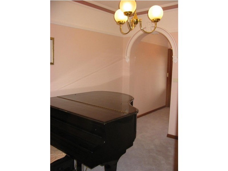 37 Cowra Street, Renmark SA 5341