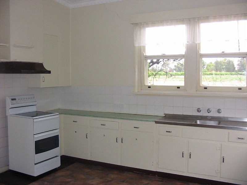 144  Pyap Street, Renmark SA 5341
