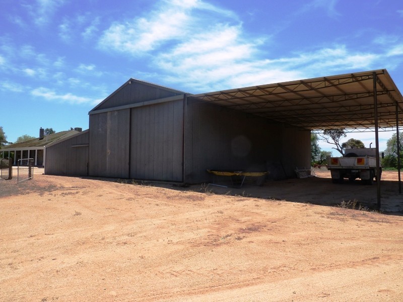 272 Crase Road, Loxton SA 5333