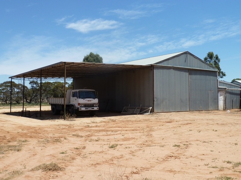 272 Crase Road, Loxton SA 5333