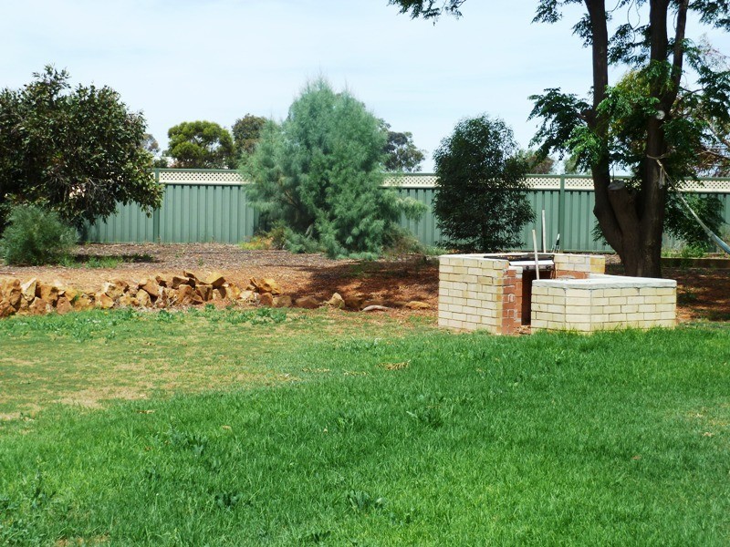 273 Mackey Road, Loxton SA 5333