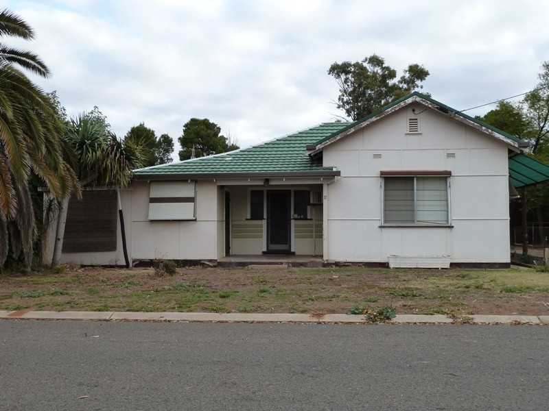 11 Hale Street, Renmark SA 5341