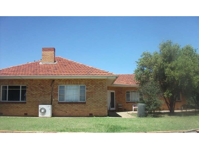 42 Gaskell Road, Barmera SA 5345