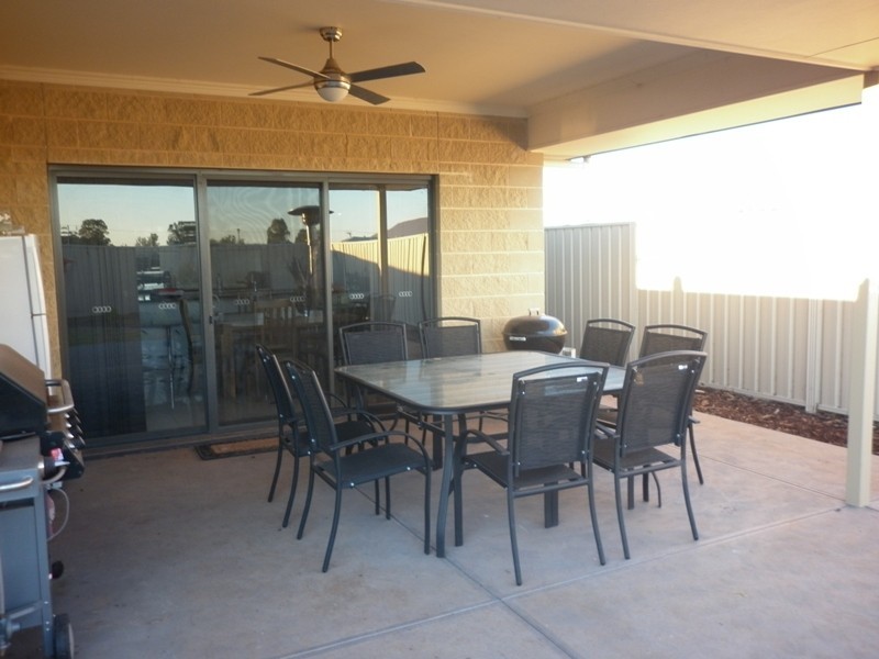 5 Dedes Drive, Renmark SA 5341