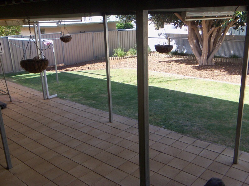 16 Wishart Street, Berri SA 5343