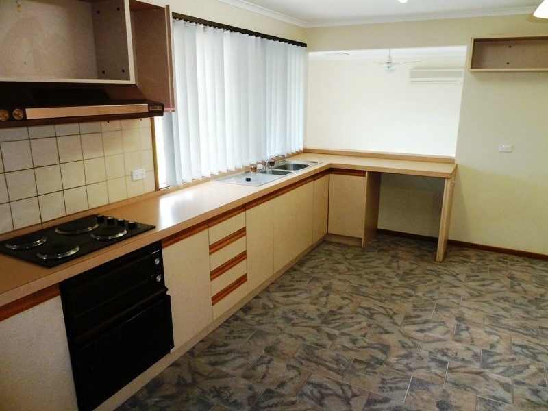 10 Thiele Avenue, Loxton SA 5333