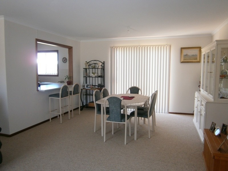 10 McCutcheon Street, Waikerie SA 5330