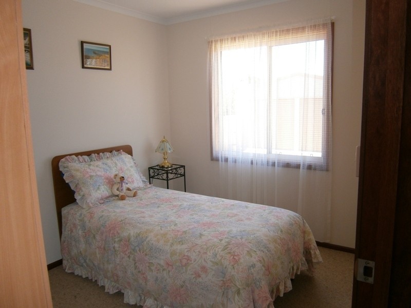 10 McCutcheon Street, Waikerie SA 5330