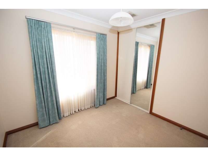 19 Tenth Street, Renmark SA 5341