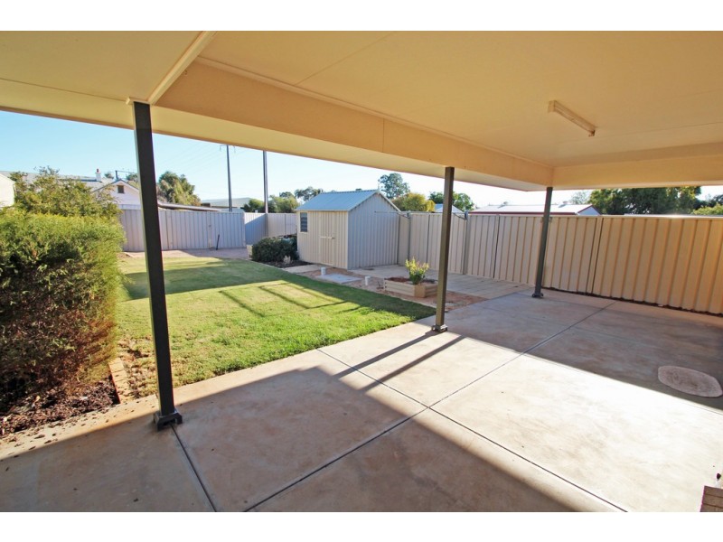 19 Tenth Street, Renmark SA 5341