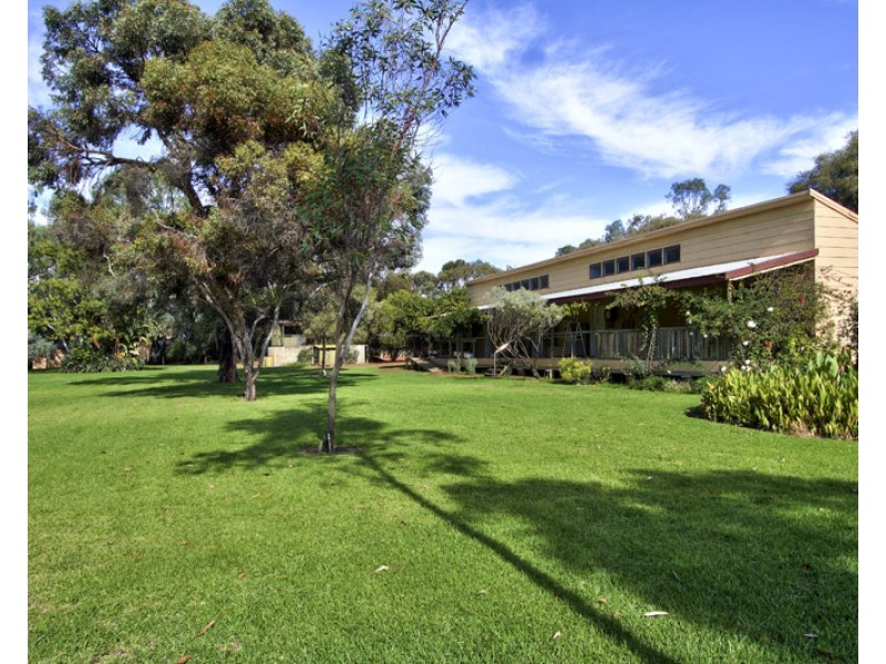 240 Morgan Rd, Barmera SA 5345