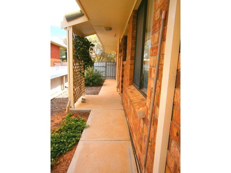 8 Sixth Street, Morgan SA 5320